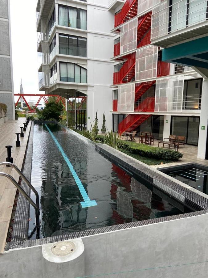 Moderno Apto Shift Zona 16, Cerca De Embajada Eeuu Y Explanada Cayala グアテマラシティ エクステリア 写真